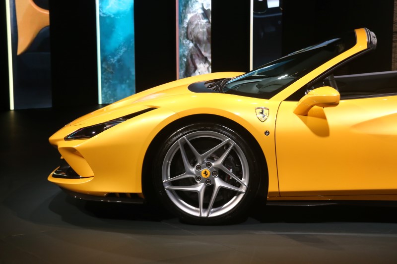 Ferrari-f8-spider (3)