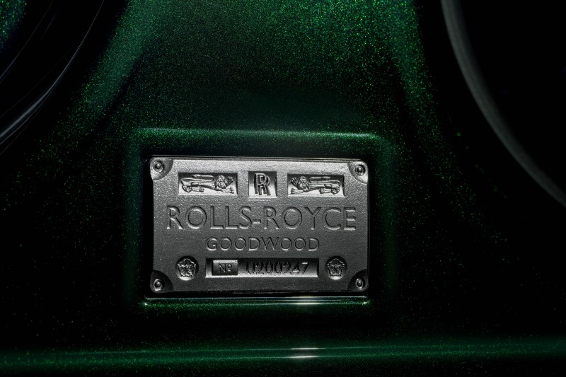 New Rolls-Royce Ghost Extended Thailand (4)
