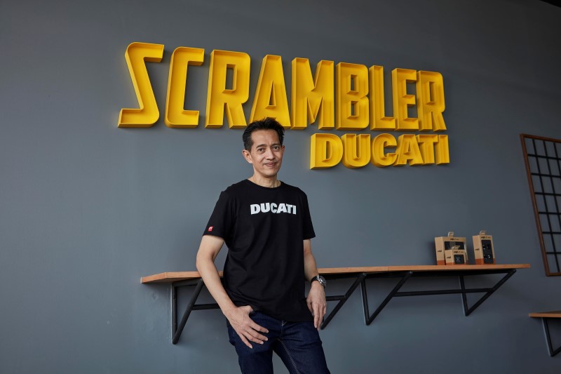 Ducati-TH-Scrambler-DesertSled-Fasthouse-limited-2021 (1)